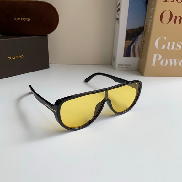 Tom Ford Unisex Sunglasses Fashion Eyewear Driving Shades ✨ - Picture 2 of 9